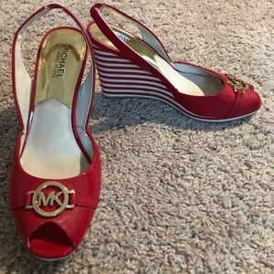 Michael Kors wedge size 9